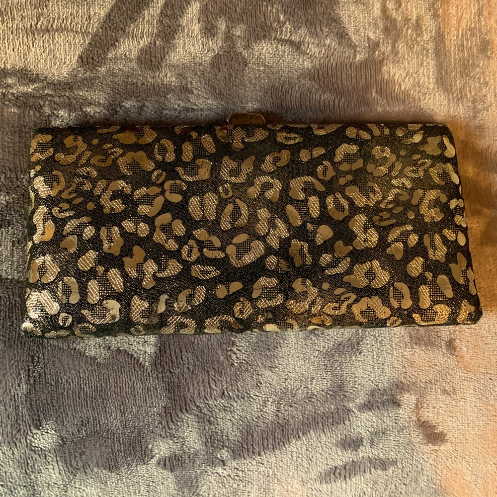 LODIS GOLD LEOPARD CONTINENTAL WALLET/CLUTCH